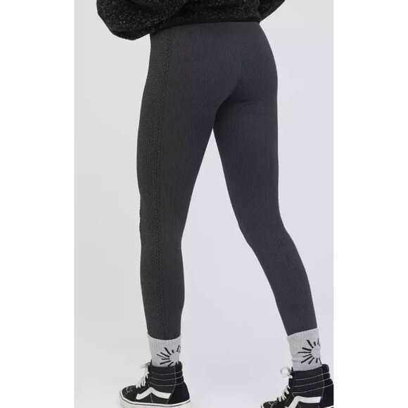 AERIE OFFLINE Charcoal Gray Big Chill High-Waist Seamless Women's Leggings Small - Picture 3 of 9